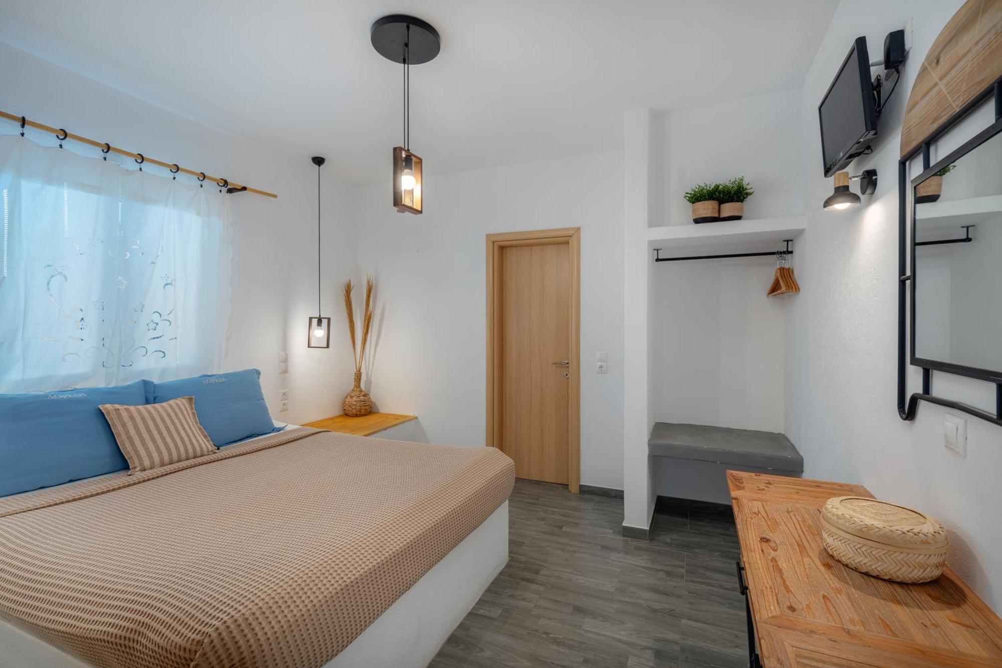 Dorkas Luxury Rooms&Apartments Livadakia Esterno foto